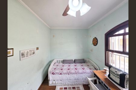 Casa à venda com 170m², 4 quartos e 2 vagas Casa à venda com 170m², 4 quartos e 2 vagasQuarto 02