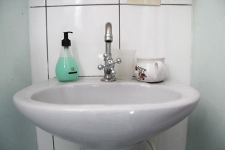 Casa à venda com 170m², 4 quartos e 2 vagasBanheiro de serviço