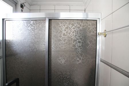 Casa à venda com 170m², 4 quartos e 2 vagasBanheiro de serviço