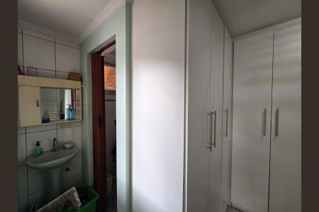 Casa à venda com 170m², 4 quartos e 2 vagas Casa à venda com 170m², 4 quartos e 2 vagasQuarto de Serviço