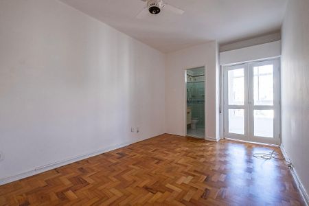 Apartamento à venda com 186m², 3 quartos e 1 vaga Apartamento à venda com 186m², 3 quartos e 1 vagaSuíte