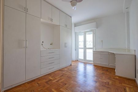 Apartamento à venda com 186m², 3 quartos e 1 vaga Apartamento à venda com 186m², 3 quartos e 1 vagaQuarto 1