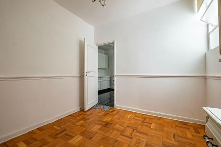 Apartamento à venda com 186m², 3 quartos e 1 vaga Apartamento à venda com 186m², 3 quartos e 1 vagaSala de Jantar