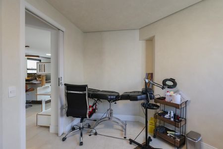 Apartamento à venda com 162m², 2 quartos e 3 vagas Apartamento à venda com 162m², 2 quartos e 3 vagasSuíte 2