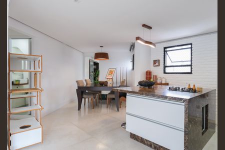 Apartamento à venda com 162m², 2 quartos e 3 vagas Apartamento à venda com 162m², 2 quartos e 3 vagasSala