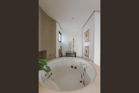 Apartamento à venda com 162m², 2 quartos e 3 vagas Apartamento à venda com 162m², 2 quartos e 3 vagasSuíte 1