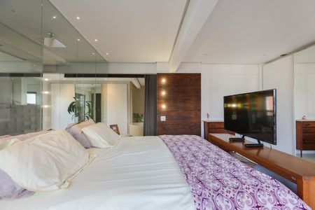 Apartamento à venda com 162m², 2 quartos e 3 vagas Apartamento à venda com 162m², 2 quartos e 3 vagasSuíte 1