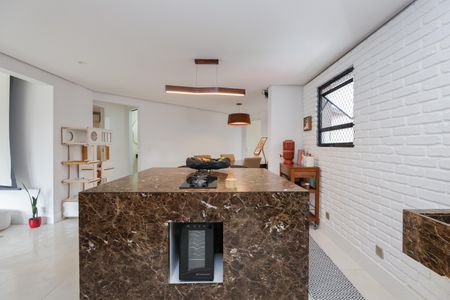 Apartamento à venda com 162m², 2 quartos e 3 vagas Apartamento à venda com 162m², 2 quartos e 3 vagasCozinha