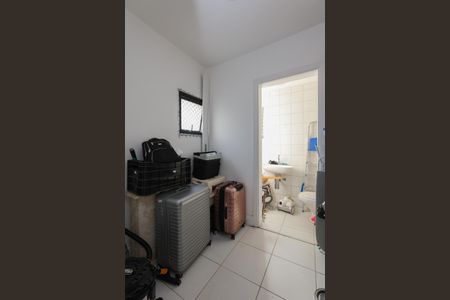 Apartamento à venda com 162m², 2 quartos e 3 vagas Apartamento à venda com 162m², 2 quartos e 3 vagasÁrea de Serviço