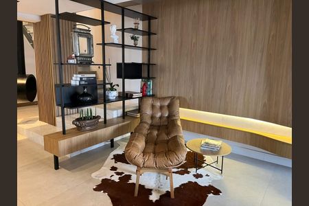 Apartamento à venda com 3 quartos, 215m² em Vila Olímpia, São Paulo