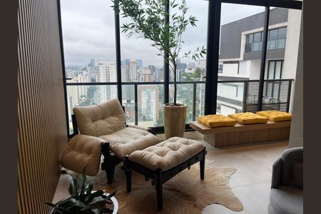 Apartamento à venda com 3 quartos, 215m² em Vila Olímpia, São Paulo