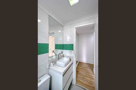Apartamento à venda com 55m², 2 quartos e 1 vaga Apartamento à venda com 55m², 2 quartos e 1 vagaBanheiro
