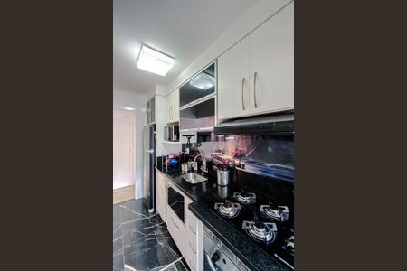 Apartamento à venda com 55m², 2 quartos e 1 vaga Apartamento à venda com 55m², 2 quartos e 1 vagaCozinha