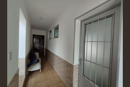 Casa à venda com 700m², 4 quartos e 8 vagasCorredor