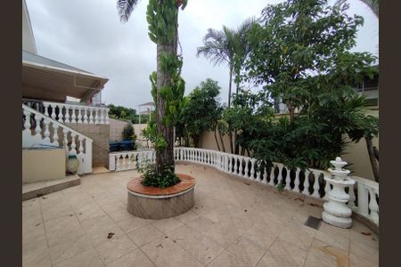 Casa à venda com 700m², 4 quartos e 8 vagasQuintal