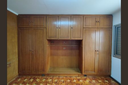 Casa à venda com 700m², 4 quartos e 8 vagasQuarto 3