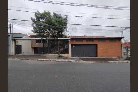 Casa à venda com 700m², 4 quartos e 8 vagasFachada