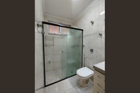 Casa à venda com 700m², 4 quartos e 8 vagasBanheiro da Suíte 2