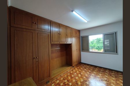 Casa à venda com 700m², 4 quartos e 8 vagasQuarto