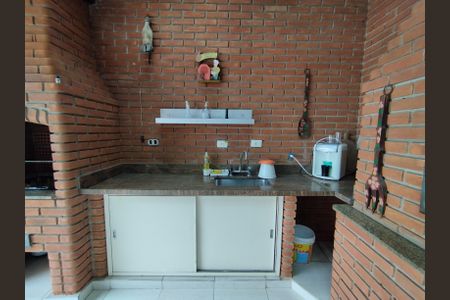 Casa à venda com 700m², 4 quartos e 8 vagasÁrea comum - Churrasqueira