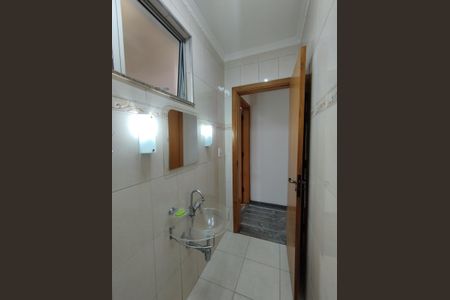 Casa à venda com 700m², 4 quartos e 8 vagasLavabo