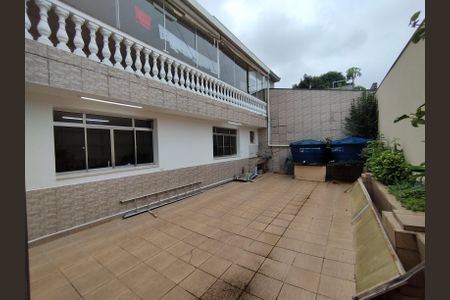 Casa à venda com 700m², 4 quartos e 8 vagasQuintal