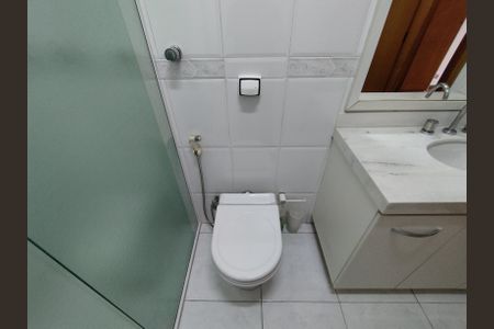 Casa à venda com 700m², 4 quartos e 8 vagasBanheiro Social 2