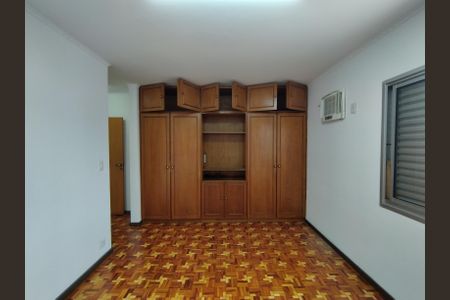Casa à venda com 700m², 4 quartos e 8 vagasQuarto 3