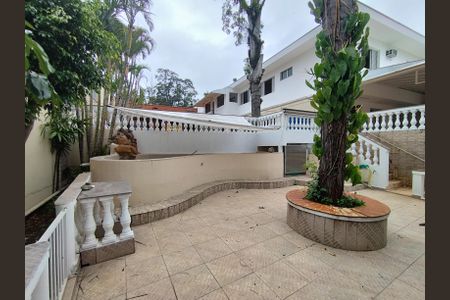 Casa à venda com 700m², 4 quartos e 8 vagasQuintal