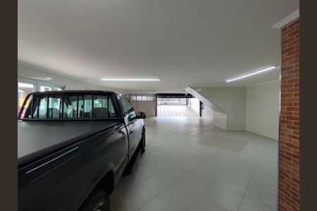 Casa à venda com 700m², 4 quartos e 8 vagasGaragem