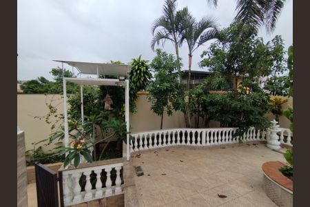 Casa à venda com 700m², 4 quartos e 8 vagasQuintal