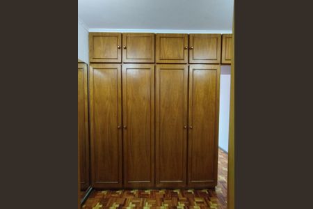 Casa à venda com 700m², 4 quartos e 8 vagasSuíte