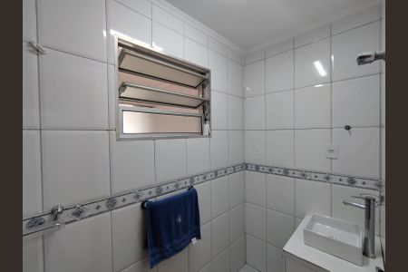 Casa à venda com 700m², 4 quartos e 8 vagasBanheiro de Serviço