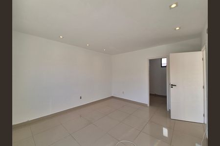 Apartamento para alugar com 205m², 3 quartos e 3 vagas Apartamento para alugar com 205m², 3 quartos e 3 vagasQuarto 1