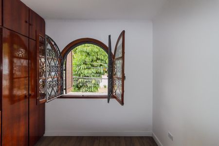 Quarto 2 de casa para alugar com 3 quartos, 152m² em Jardim Avelino, São Paulo