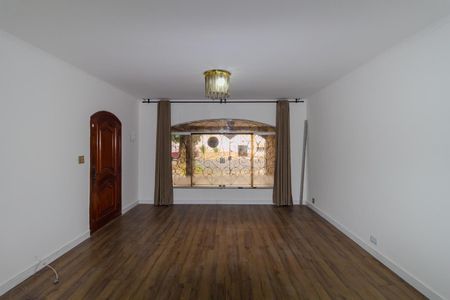 Sala de casa para alugar com 3 quartos, 152m² em Jardim Avelino, São Paulo
