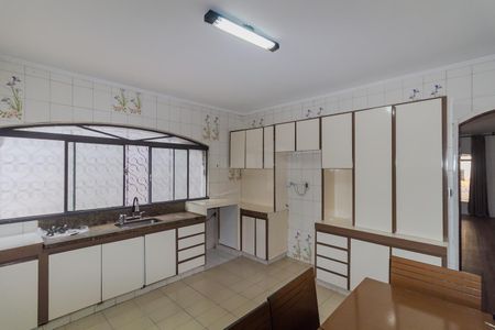 Casa para alugar com 152m², 3 quartos e 2 vagasCozinha