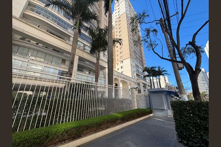 Apartamento à venda com 150m², 3 quartos e 2 vagas Apartamento à venda com 150m², 3 quartos e 2 vagasFachada