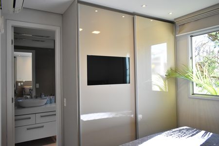 Apartamento à venda com 150m², 3 quartos e 2 vagasSuíte 1