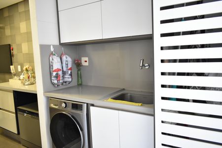 Apartamento à venda com 150m², 3 quartos e 2 vagasÁrea de Serviço