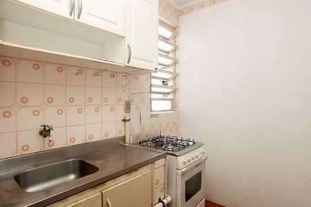 Cozinha de kitnet/studio à venda com 1 quarto, 32m² em Cidade Baixa, Porto Alegre
