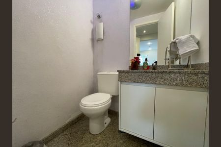 Apartamento para alugar com 170m², 4 quartos e 3 vagasLavabo