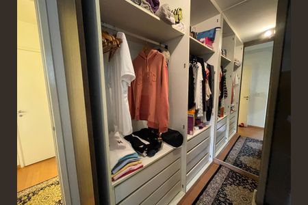 Apartamento para alugar com 170m², 4 quartos e 3 vagasCloset da Suíte 2