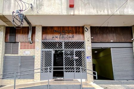 Studio para alugar com 37m², 1 quarto e sem vaga Studio para alugar com 37m², 1 quarto e sem vagaFachada