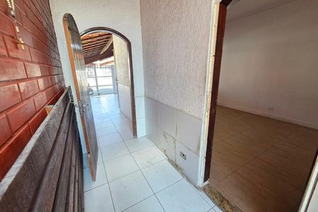Quintal de casa para alugar com 2 quartos, 100m² em Caiçara , Praia Grande