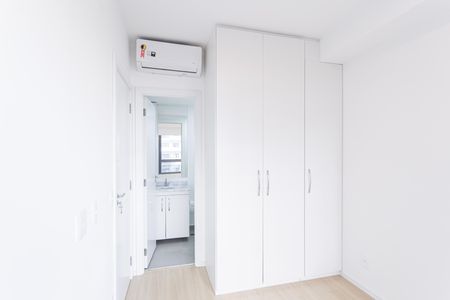 Suíte de apartamento para alugar com 1 quarto, 27m² em Vila Nova Conceição, São Paulo