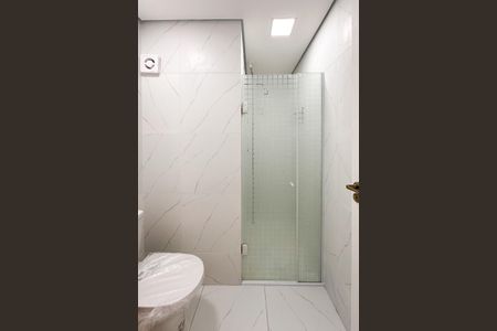 Apartamento à venda com 64m², 2 quartos e 1 vagaBanheiro Social