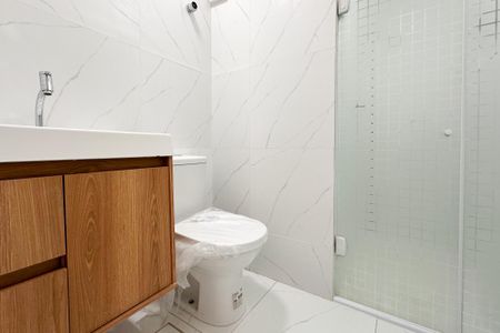 Apartamento à venda com 64m², 2 quartos e 1 vagaBanheiro Social