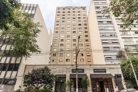 Apartamento para alugar com 52m², 1 quarto e sem vaga Apartamento para alugar com 52m², 1 quarto e sem vagaFachada