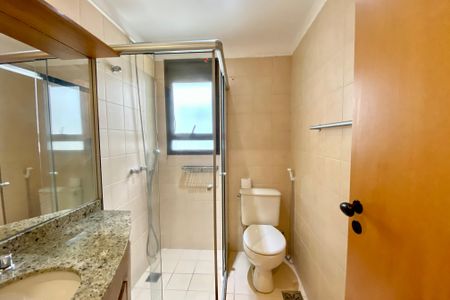 Apartamento para alugar com 85m², 2 quartos e 1 vaga Apartamento para alugar com 85m², 2 quartos e 1 vagaBanheiro social